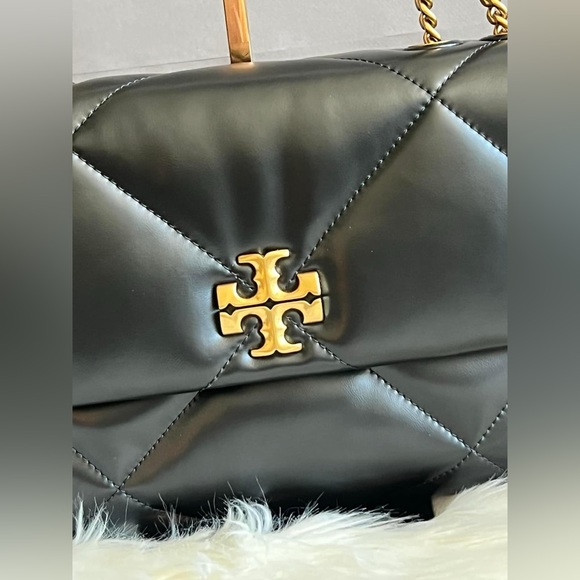 💰SOLD - 154704 - Tory Burch Kira Diamond Quilt Convertible Shoulder Bag - Picture 6 of 15